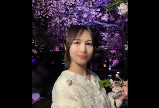 [FC2-PPV-3258033] [Complete Appearance] [First Shooting] Our first date with cherry blossoms dancing at night
