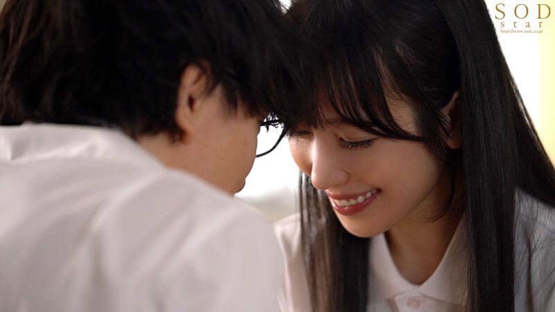 [START-243] Mischievous childhood friend and famous celebrity exposes herself at school, teasing and toying with me. Overflowing with desire, I lost control in a wild youth sex spree Kominato Yotsuha